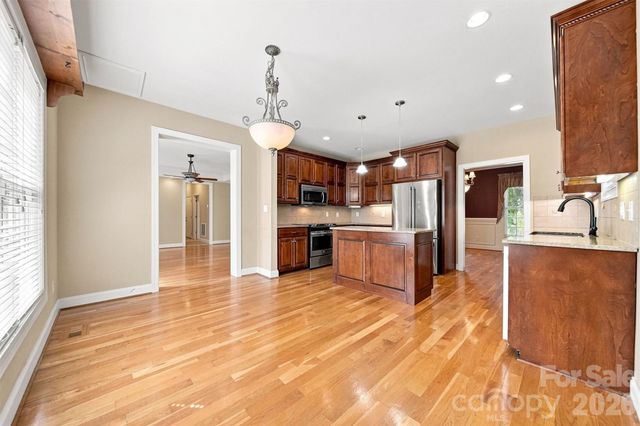 1548 Nazareth Lane, Conover, NC 28613