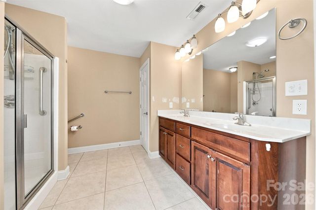 1548 Nazareth Lane, Conover, NC 28613