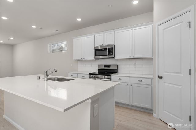 15816 205th Avenue E, Bonney Lake, WA 98391