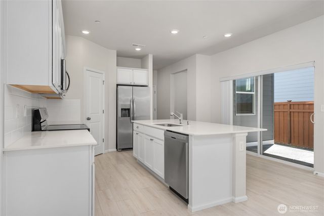 15816 205th Avenue E, Bonney Lake, WA 98391