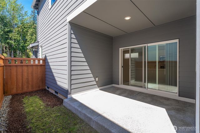 15816 205th Avenue E, Bonney Lake, WA 98391