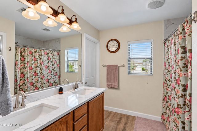 2329 W Barwick Dr Drive, Phoenix, AZ 85085