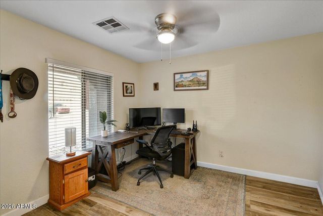 2329 W Barwick Dr Drive, Phoenix, AZ 85085