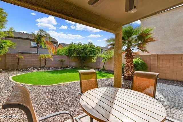 2329 W Barwick Dr Drive, Phoenix, AZ 85085