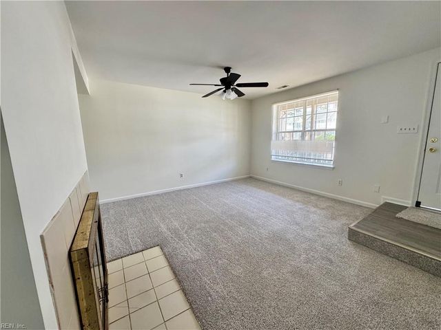 145 Corwin CIR, Hampton, VA 23666