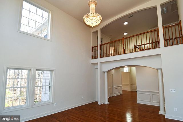 8368 HICKORY HOLLOW CT, Manassas, VA 20112