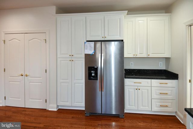 8368 HICKORY HOLLOW CT, Manassas, VA 20112