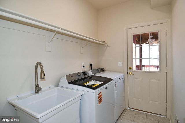 8368 HICKORY HOLLOW CT, Manassas, VA 20112