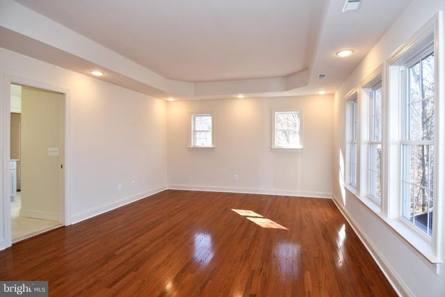 8368 HICKORY HOLLOW CT, Manassas, VA 20112