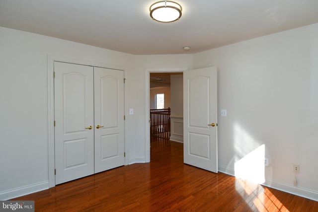 8368 HICKORY HOLLOW CT, Manassas, VA 20112