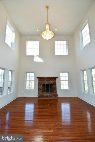 8368 HICKORY HOLLOW CT, Manassas, VA 20112