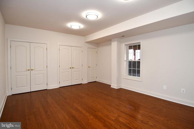 8368 HICKORY HOLLOW CT, Manassas, VA 20112