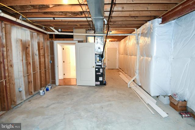 8368 HICKORY HOLLOW CT, Manassas, VA 20112