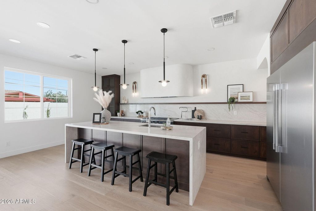 4020 N 32ND Way, Phoenix, AZ 85018 — photo 3