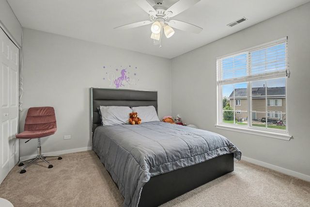 1305 Glenridge Court N, Minooka, IL 60447