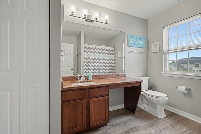 1305 Glenridge Court N, Minooka, IL 60447