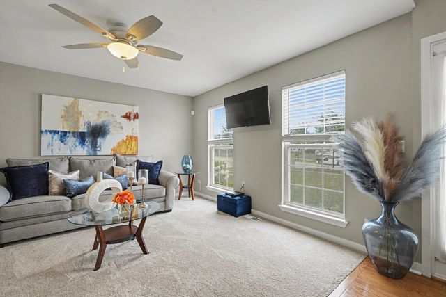 1305 Glenridge Court N, Minooka, IL 60447