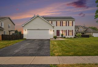 1305 Glenridge Court N, Minooka, IL 60447