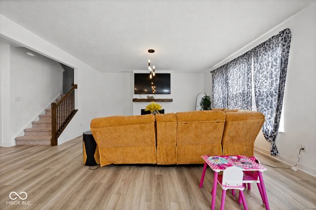 601 Hawking Court, Danville, IN 46122