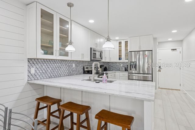 239 Beach City Rd Apt 2313, Hilton Head Island, SC 29926