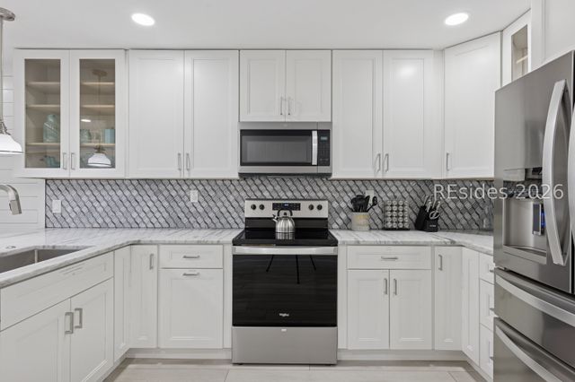 239 Beach City Rd Apt 2313, Hilton Head Island, SC 29926