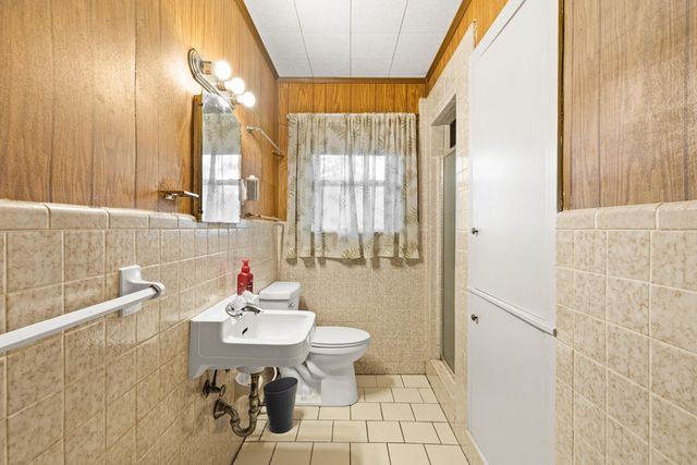1203 Zeola, Longview, TX 75604