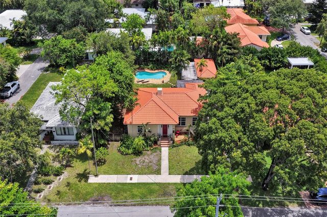 286 NE 107th St, Miami Shores, FL 33161