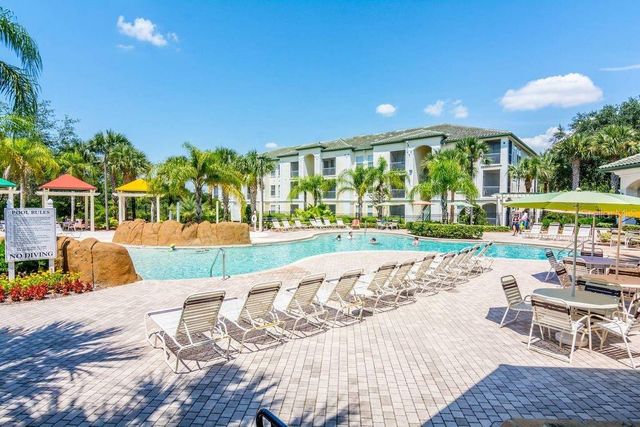 8923 LEGACY COURT 302, Kissimmee, FL 34747