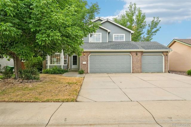 2215 Sweetwater Creek Drive, Fort Collins, CO 80528