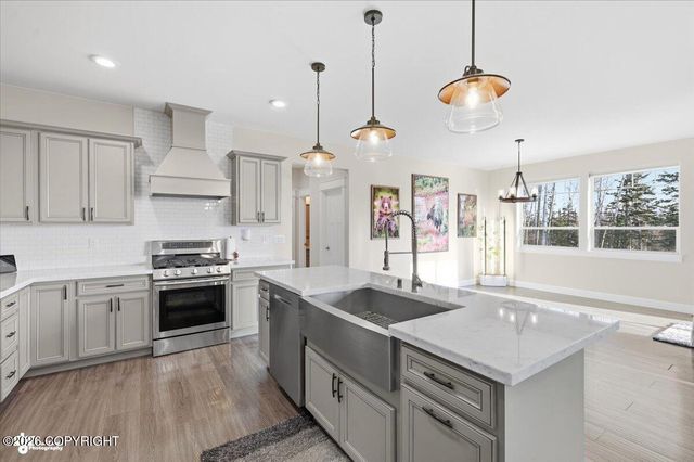 2588 W Angela Drive, Wasilla, AK 99623