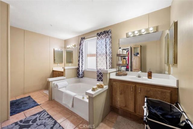 1721 E Colton Ave. 50, Redlands, CA 92374