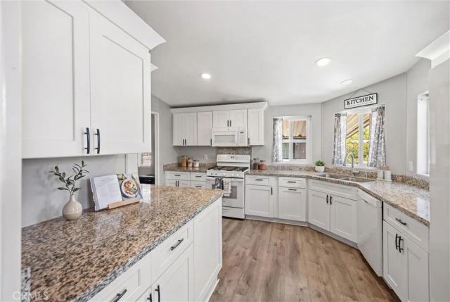 1721 E Colton Ave. 50, Redlands, CA 92374