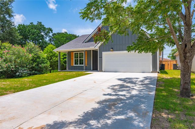 2410 28th Ave N, Texas City, TX 77590