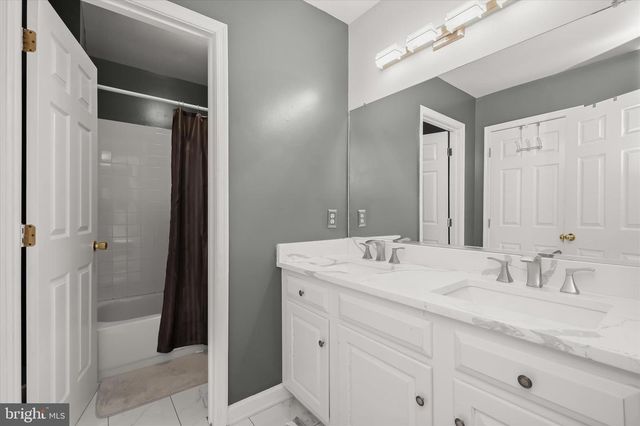 3357 DANMARK DR, Glenwood, MD 21738