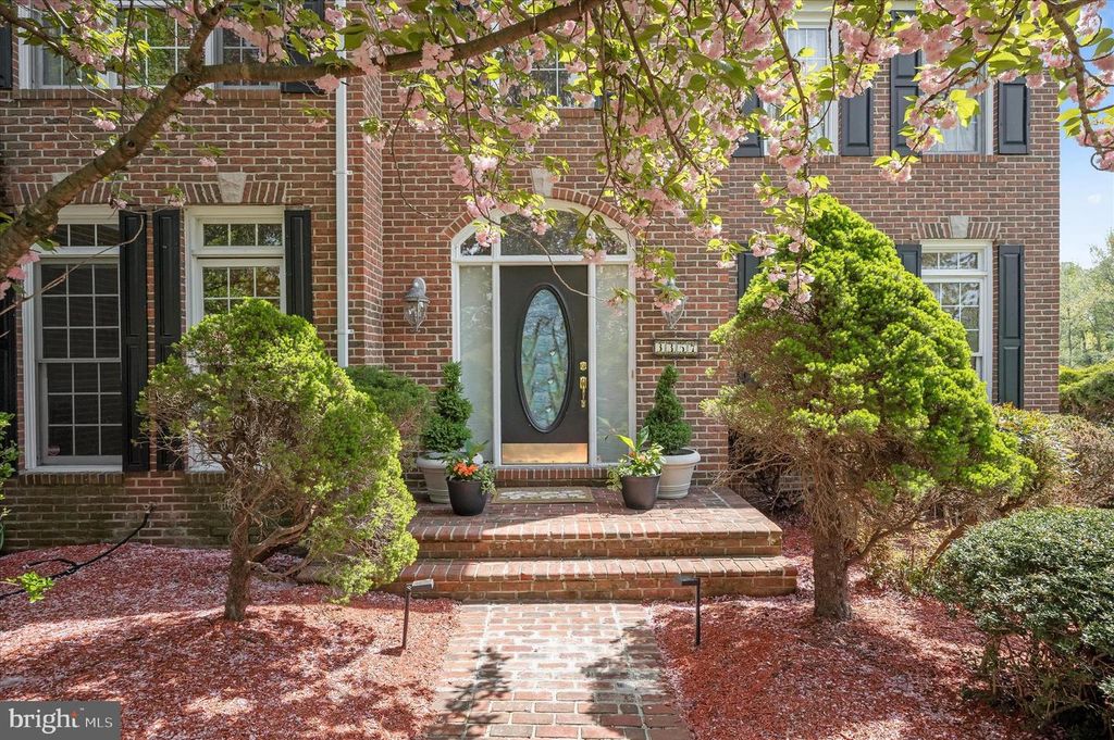 Image 2 of property listing at 3357 DANMARK DR, Glenwood, MD 21738