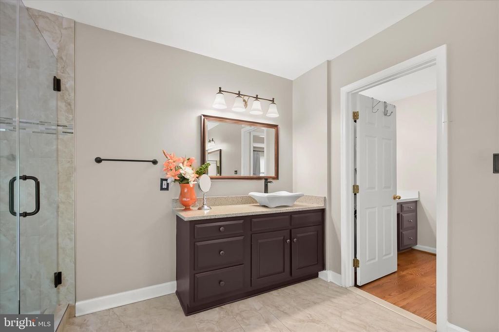 Image 36 of property listing at 3357 DANMARK DR, Glenwood, MD 21738