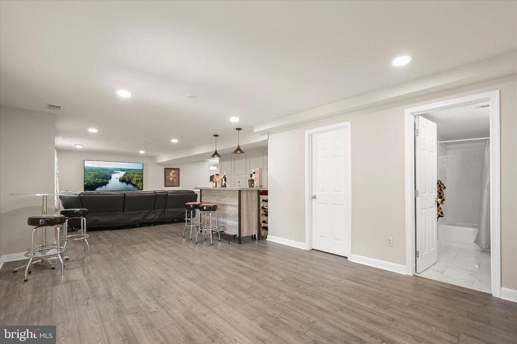 Image 54 of property listing at 3357 DANMARK DR, Glenwood, MD 21738