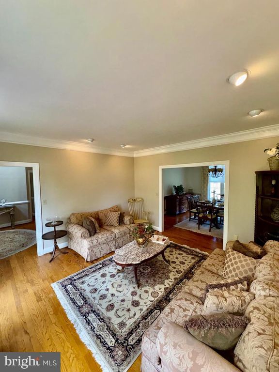 Image 6 of property listing at 3357 DANMARK DR, Glenwood, MD 21738