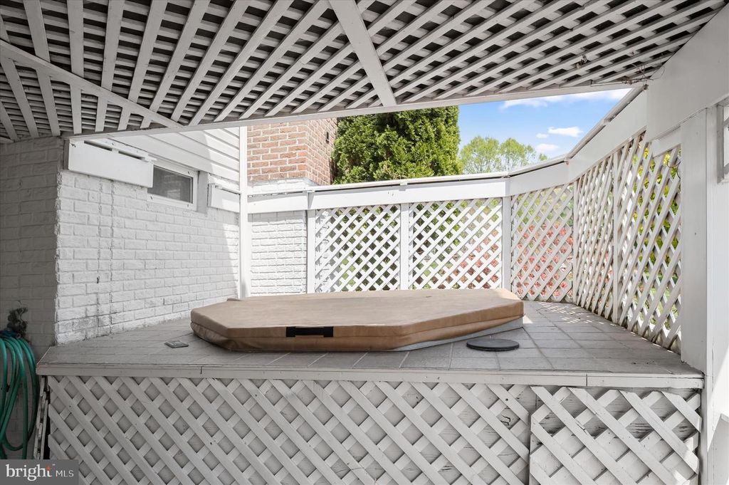 Image 60 of property listing at 3357 DANMARK DR, Glenwood, MD 21738