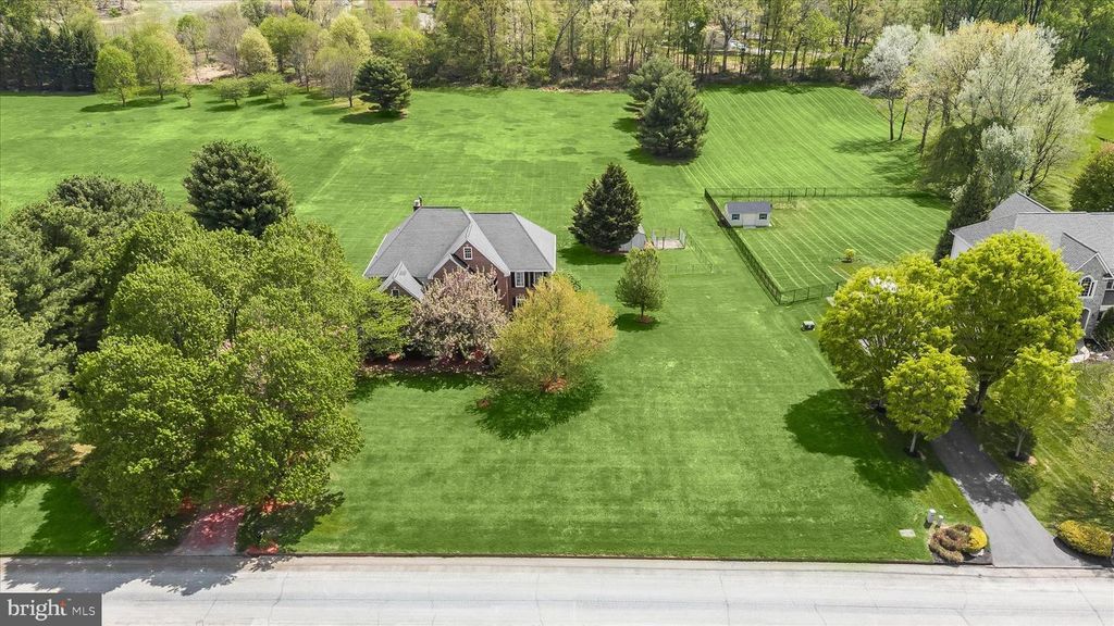 Image 76 of property listing at 3357 DANMARK DR, Glenwood, MD 21738