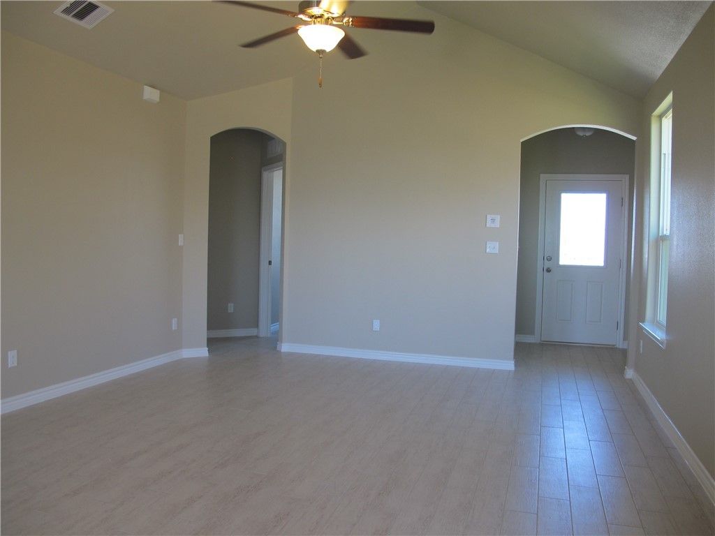 8005 Pavo Real St, Corpus Christi, TX 78414 — photo 2
