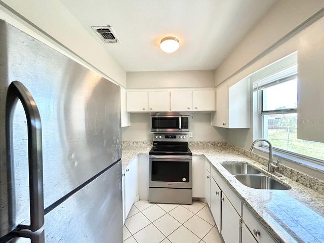 673 59TH STREET S, St Petersburg, FL 33707