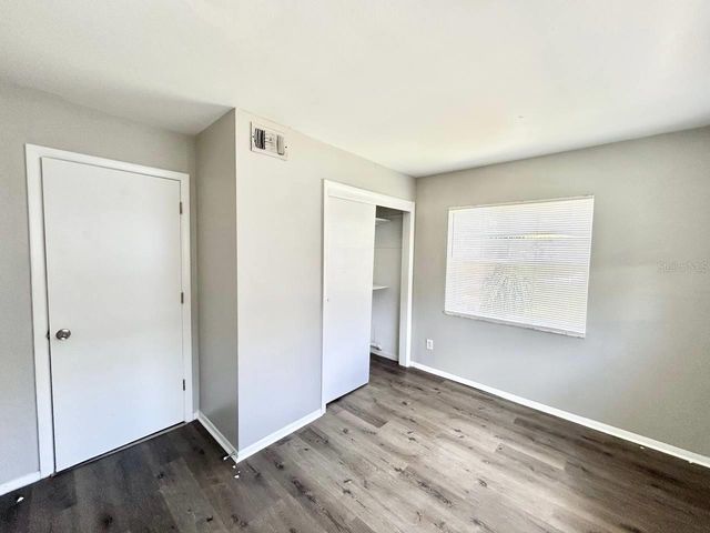 673 59TH STREET S, St Petersburg, FL 33707