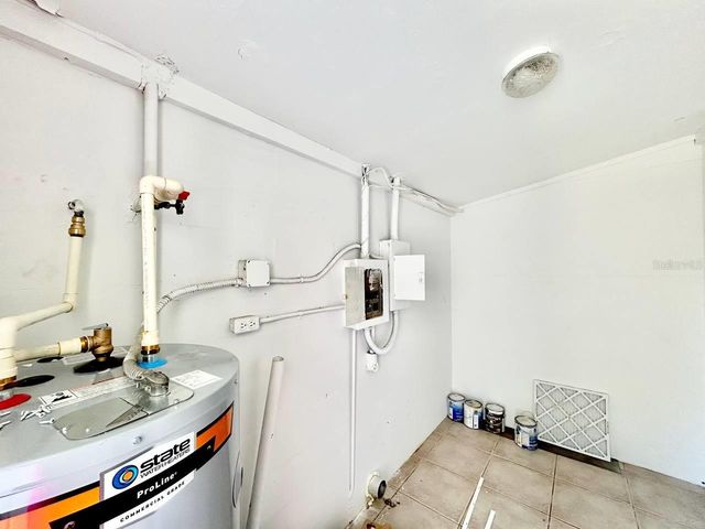 673 59TH STREET S, St Petersburg, FL 33707