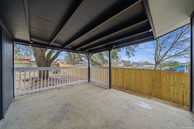 1042 Lemon Tree, San Antonio, TX 78245