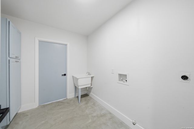 1042 Lemon Tree, San Antonio, TX 78245