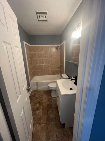 2031 Murray Street, Shreveport, LA 71108