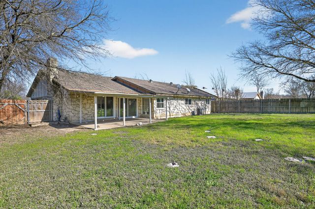 220 W Mockingbird LN, Harker Heights, TX 76548