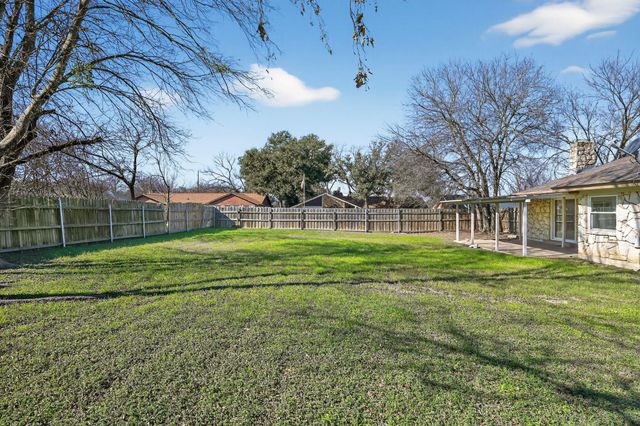 220 W Mockingbird LN, Harker Heights, TX 76548