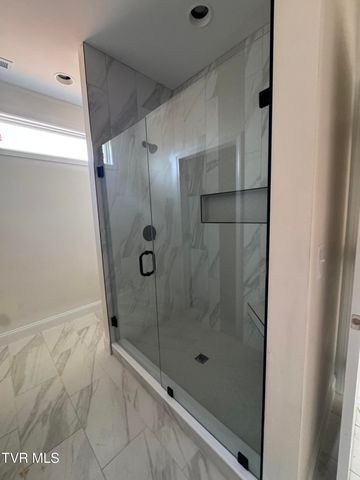 3073 Sawgrass Drive, Jonesborough, TN 37659